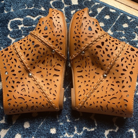 CR Collection Platform Cutout Mule Wedge Shoe Sz 6/6.5 - Picture 4 of 8